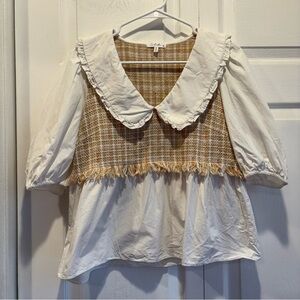 Calista 3/4 Length White & Tan Collared Blouse - Size Medium